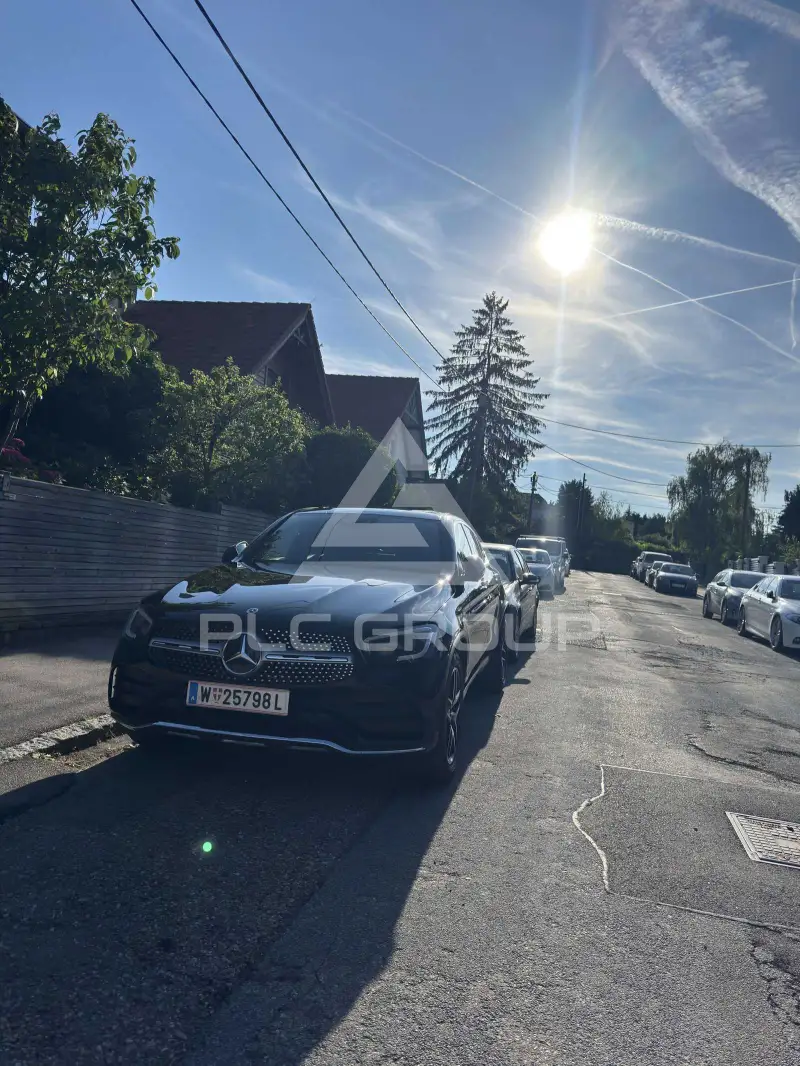 2020 Mercedes Benz GLC 220