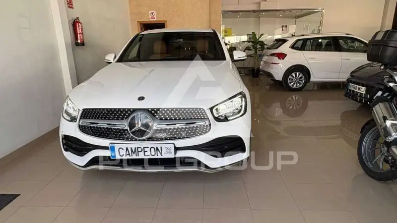 2020 Mercedes Benz GLC 220