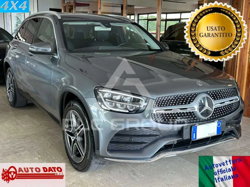 2021 Mercedes Benz GLC 220
