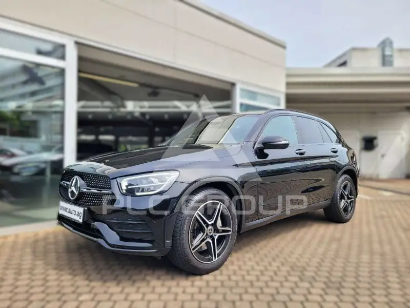 2020 Mercedes Benz GLC 220