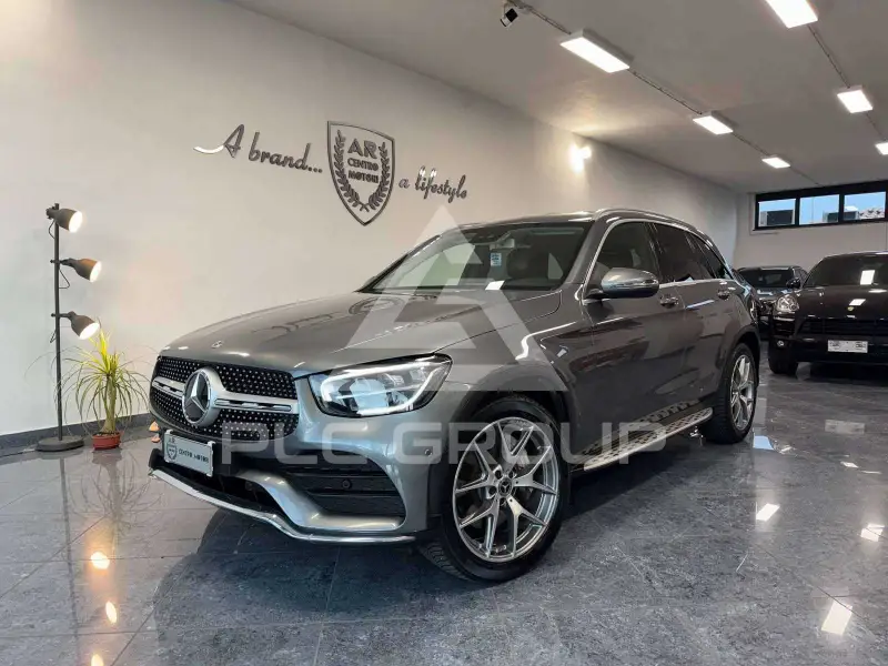 2020 Mercedes Benz GLC 220