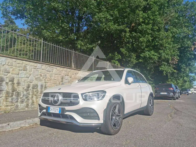 2020 Mercedes Benz GLC 220