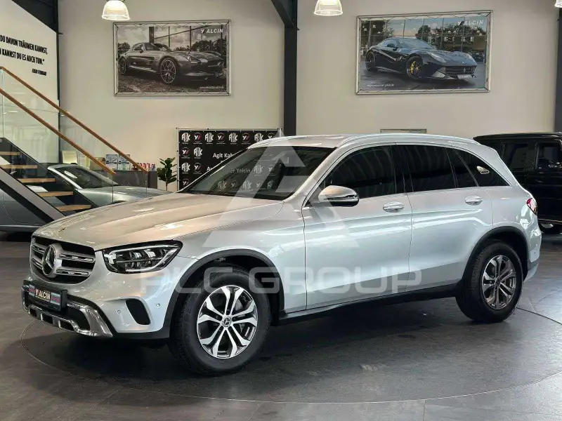 2019 Mercedes Benz GLC 220
