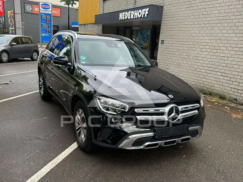 2020 Mercedes Benz GLC 220