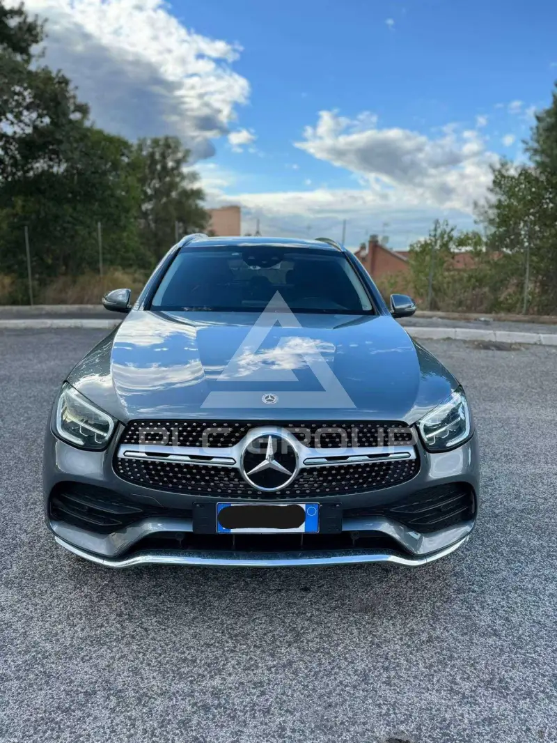 2020 Mercedes Benz GLC 220