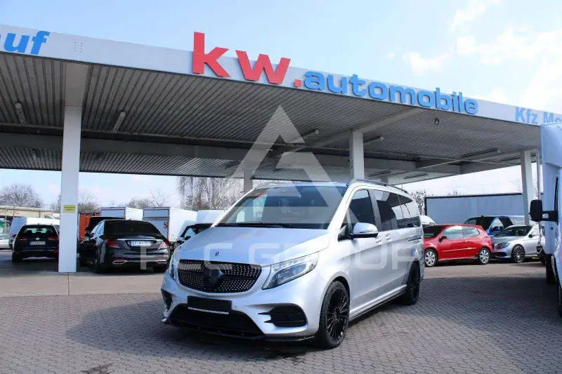 2020 Mercedes Benz V 300