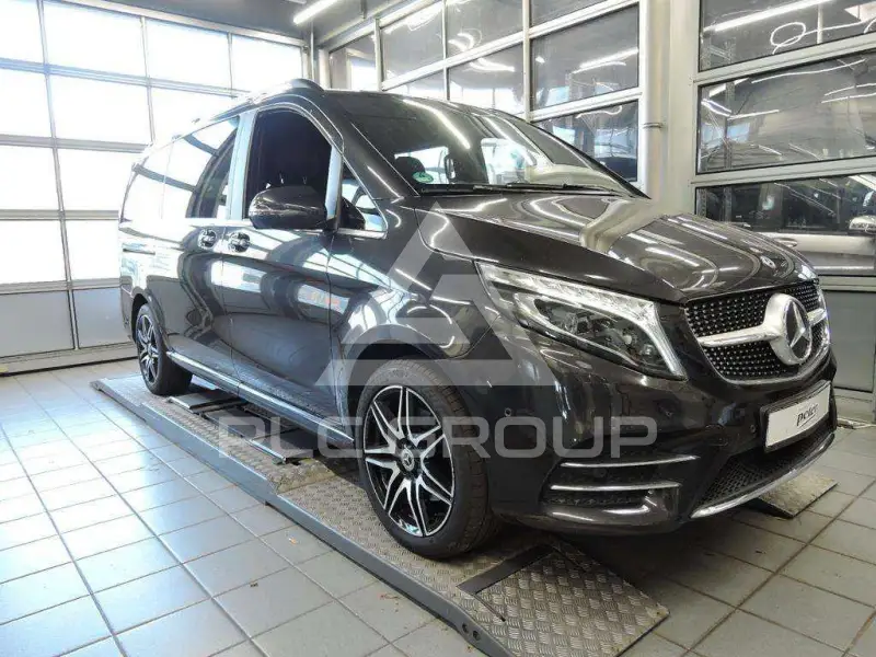 2020 Mercedes Benz V 300