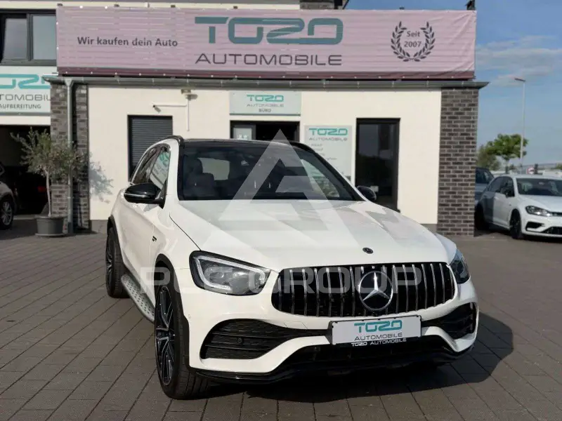 2020 Mercedes Benz GLC 400