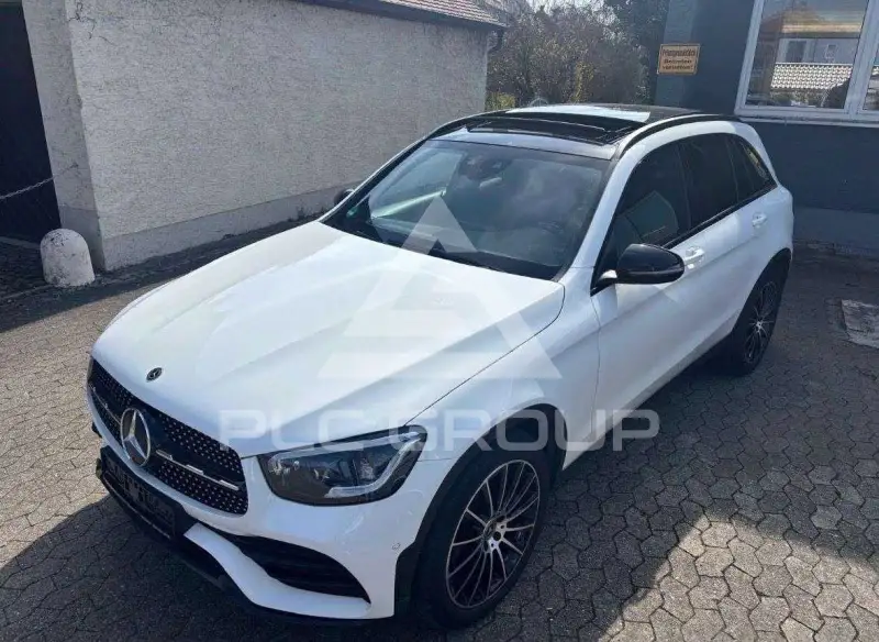 2020 Mercedes Benz GLC 400