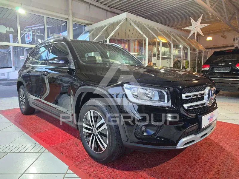 2020 Mercedes Benz GLB 220