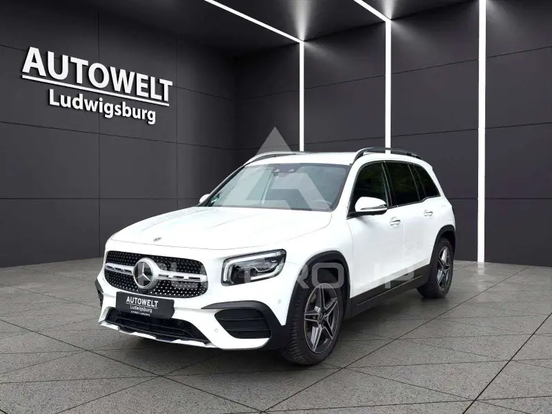 2020 Mercedes Benz GLB 220