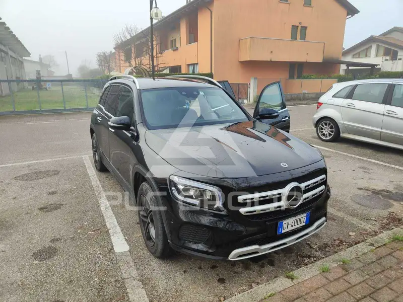 2020 Mercedes Benz GLB 220