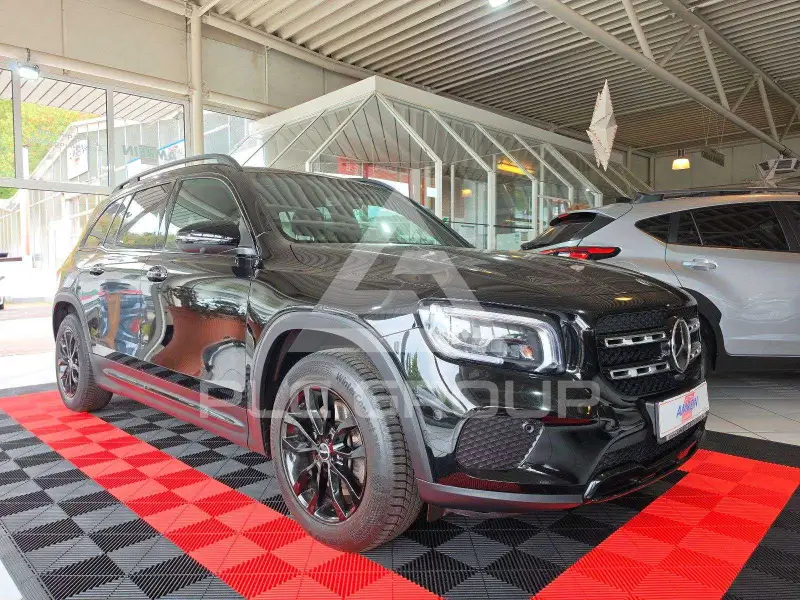 2020 Mercedes Benz GLB 220