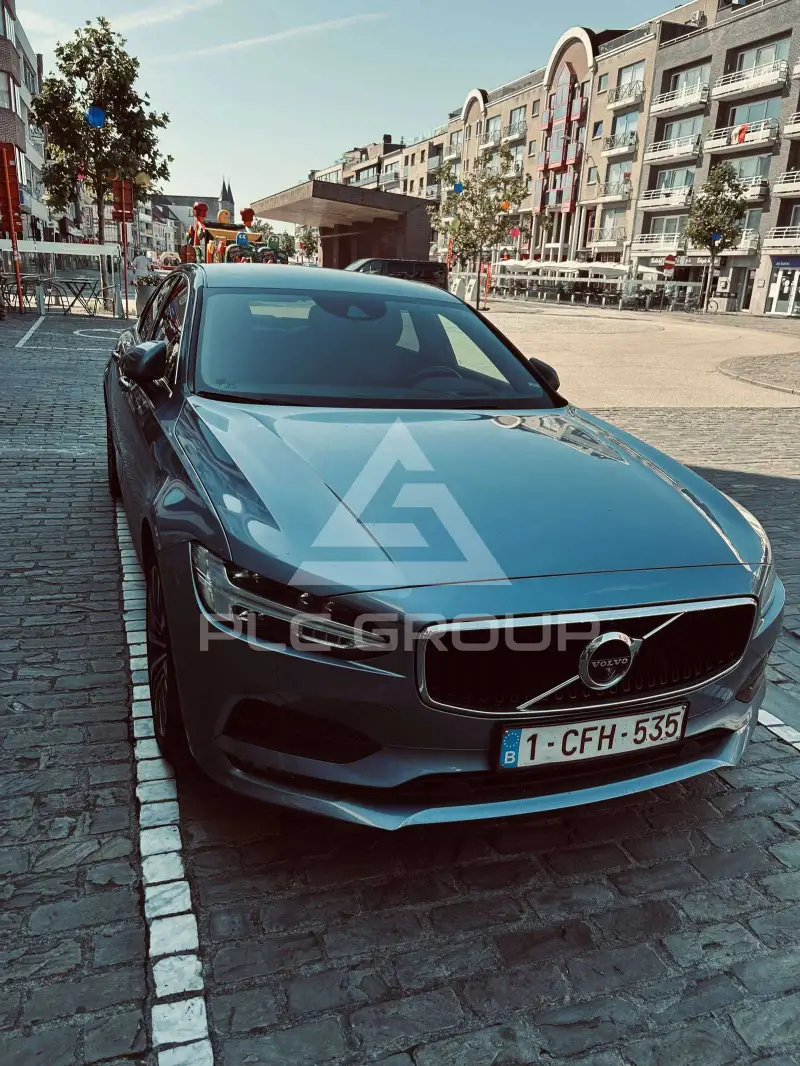 2020 Volvo S90