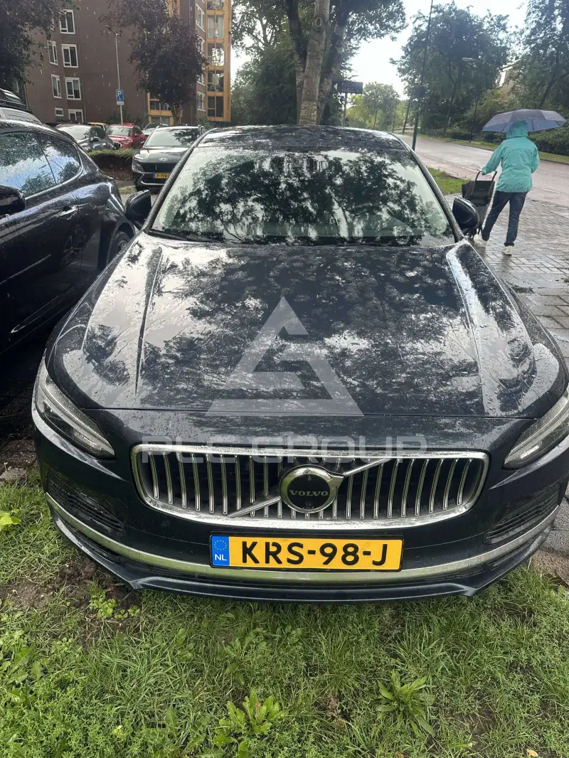 2020 Volvo S90
