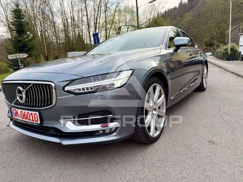 2020 Volvo S90