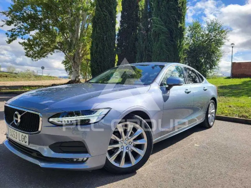 2020 Volvo S90
