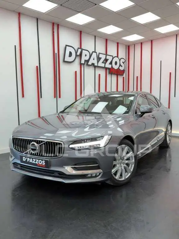 2020 Volvo S90