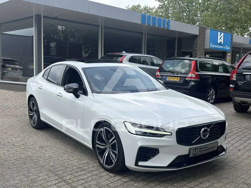 2020 Volvo S60