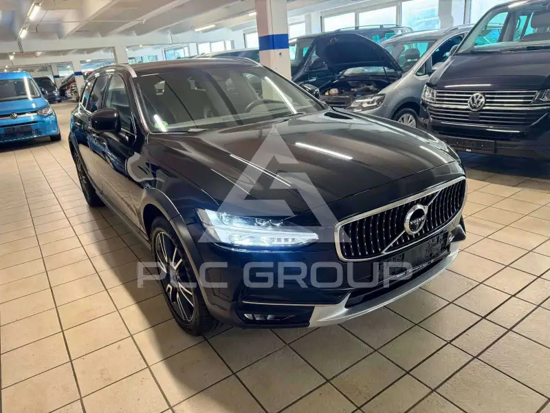 2020 Volvo V90
