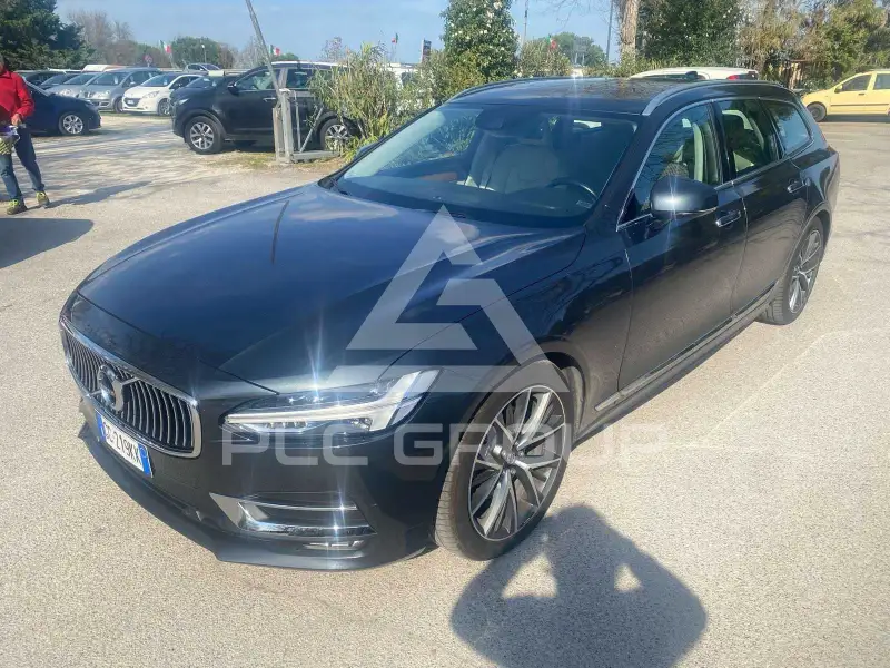 2020 Volvo V90