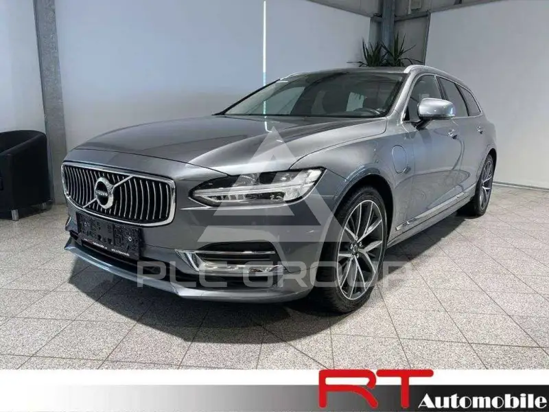 2020 Volvo V90