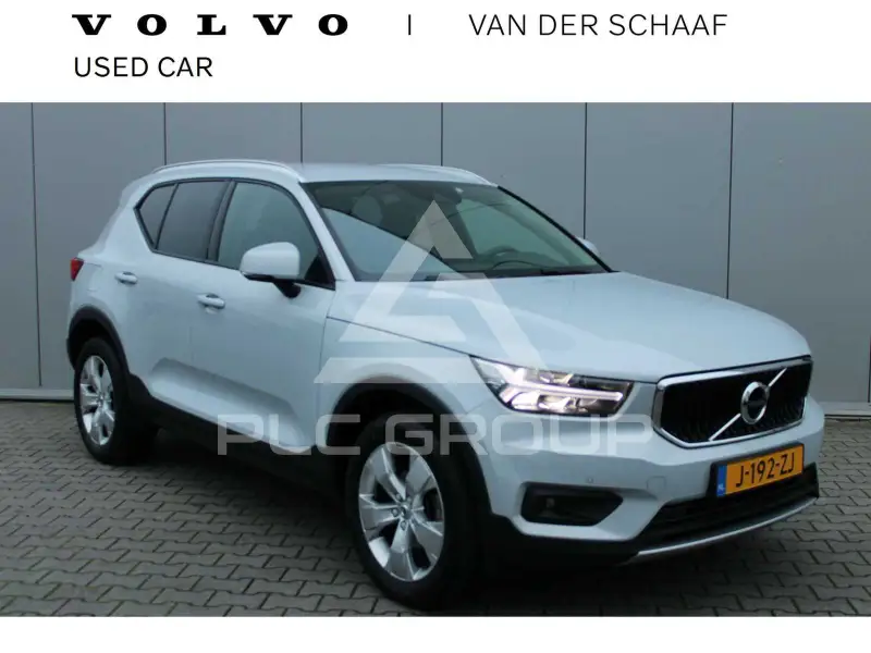 2020 Volvo XC40