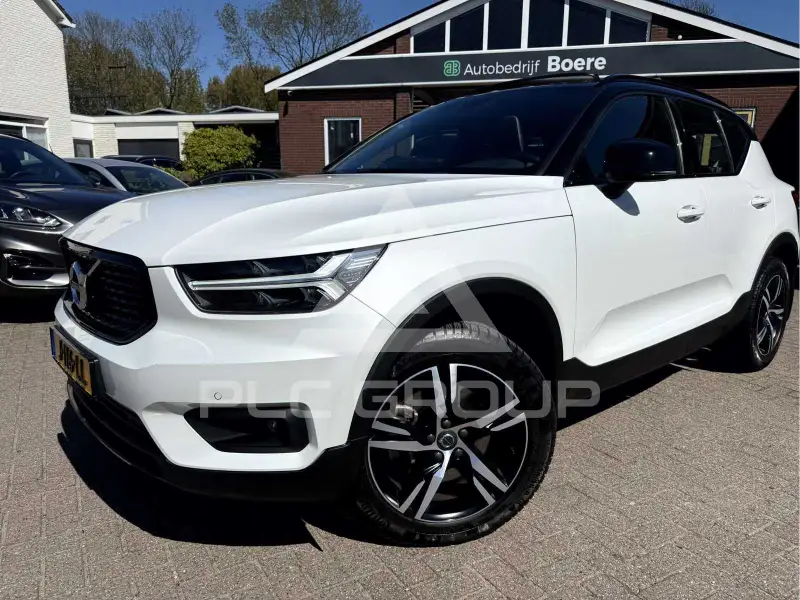 2020 Volvo XC40