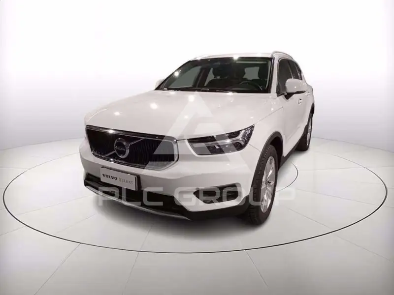 2020 Volvo XC40