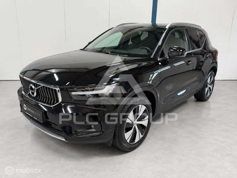 2020 Volvo XC40