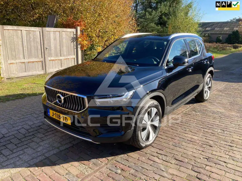 2020 Volvo XC40