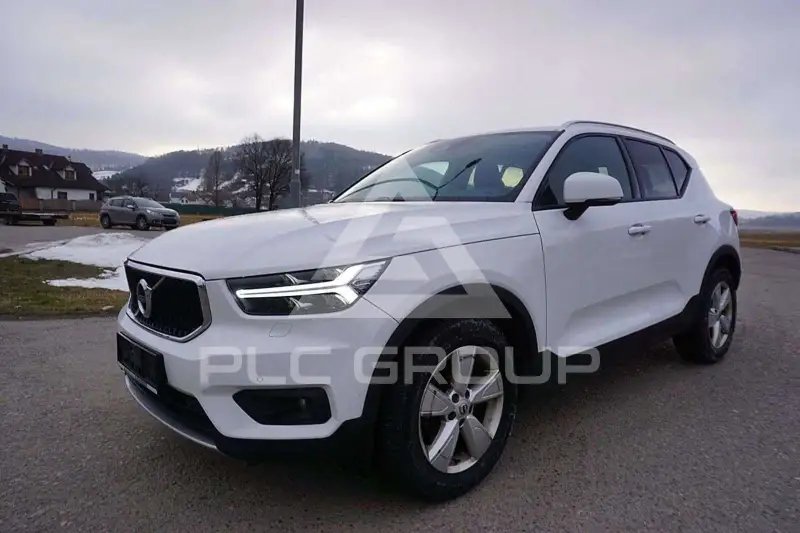 2020 Volvo XC40