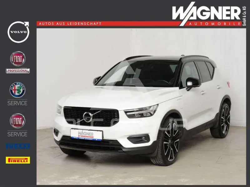 2020 Volvo XC40