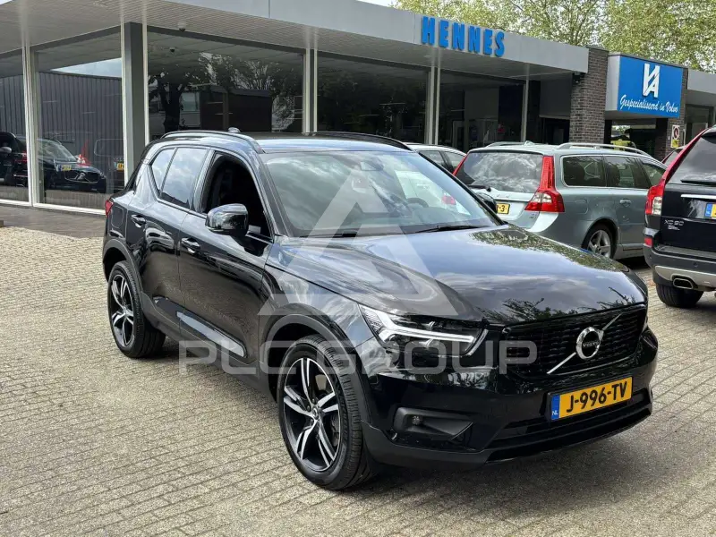 2020 Volvo XC40