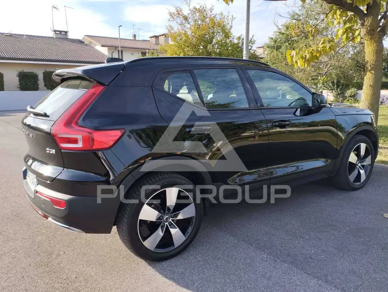 2020 Volvo XC40