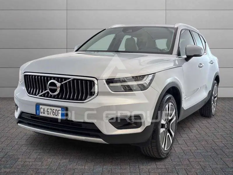 2020 Volvo XC40