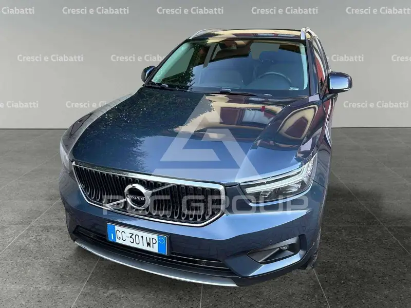 2020 Volvo XC40