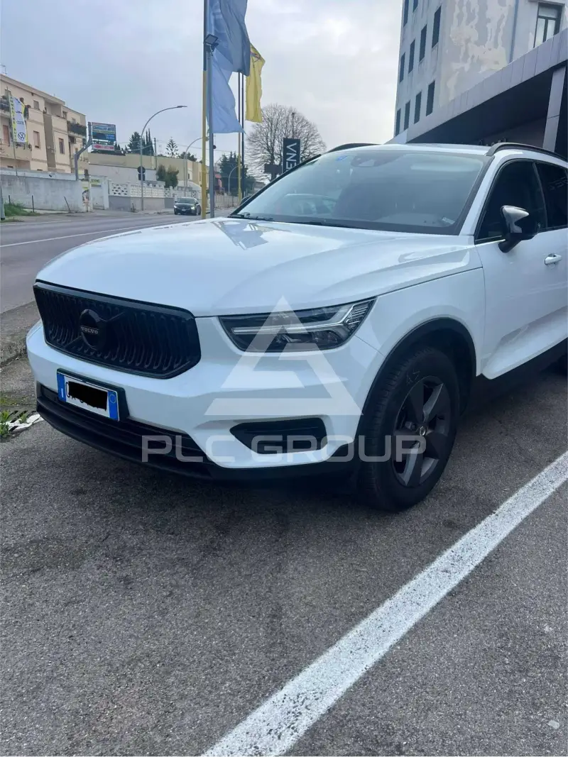 2020 Volvo XC40