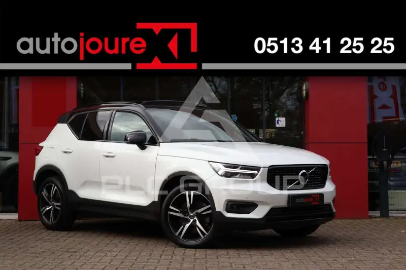 2020 Volvo XC40