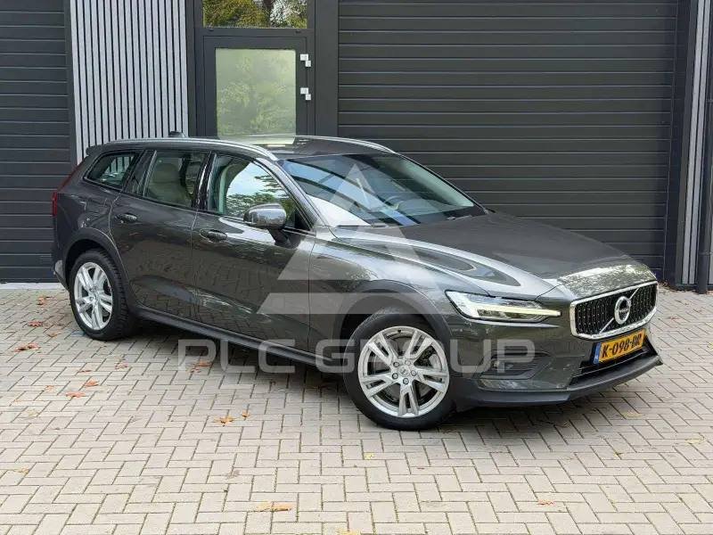 2020 Volvo V60