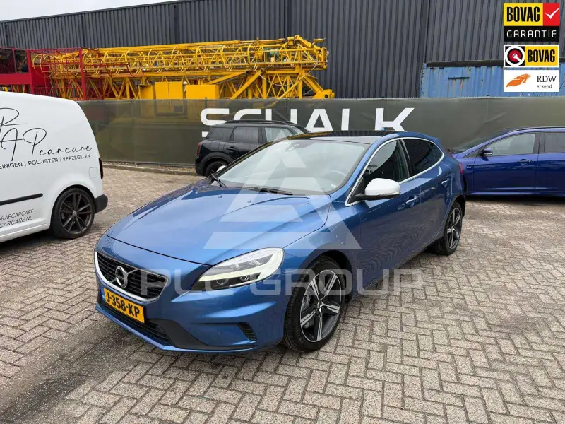 2020 Volvo V40