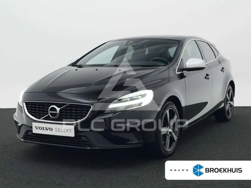 2020 Volvo V40
