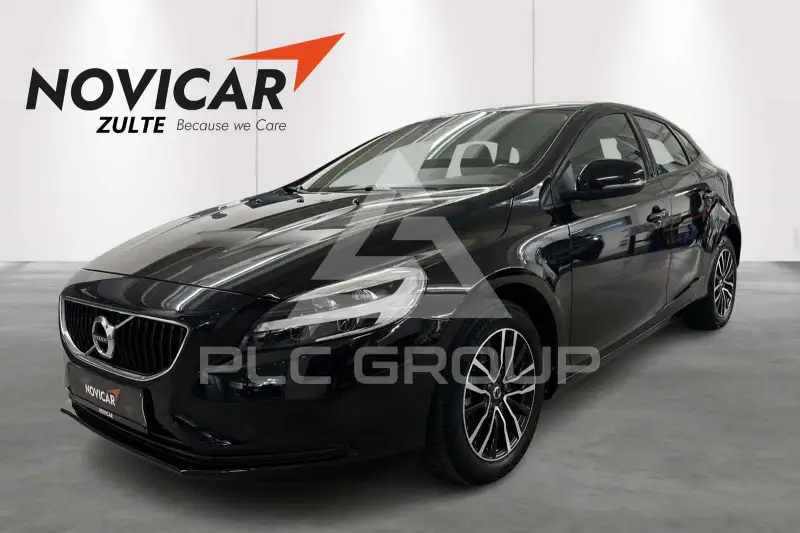 2020 Volvo V40