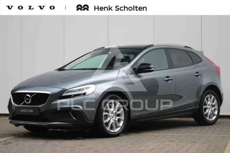 2020 Volvo V40