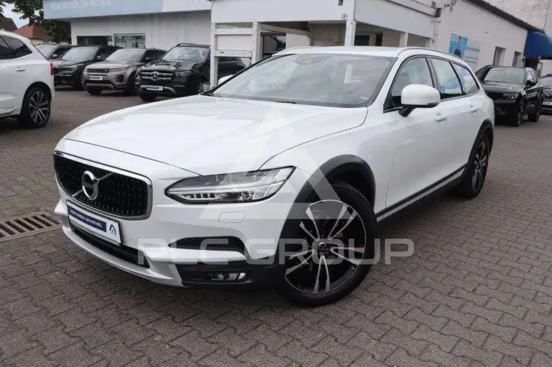 2020 Volvo V90