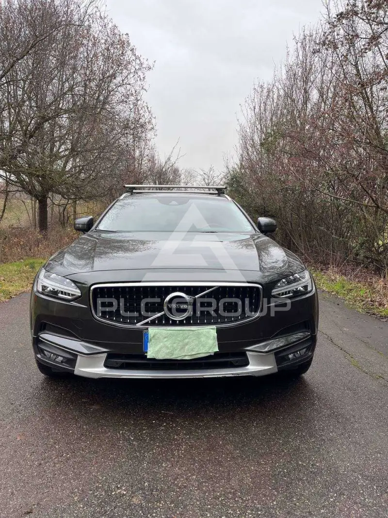 2020 Volvo V90