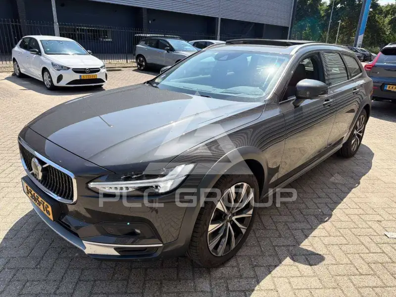 2020 Volvo V90