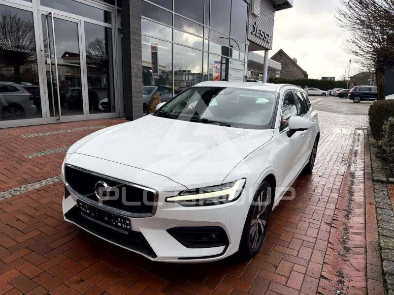 2020 Volvo V60