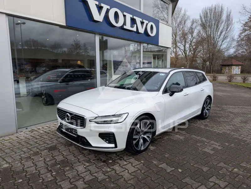 2020 Volvo V60