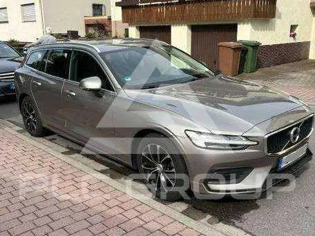 2020 Volvo V60